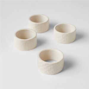 STUDIO MCGEE NWT 4pc stoneware napkin rings -cream